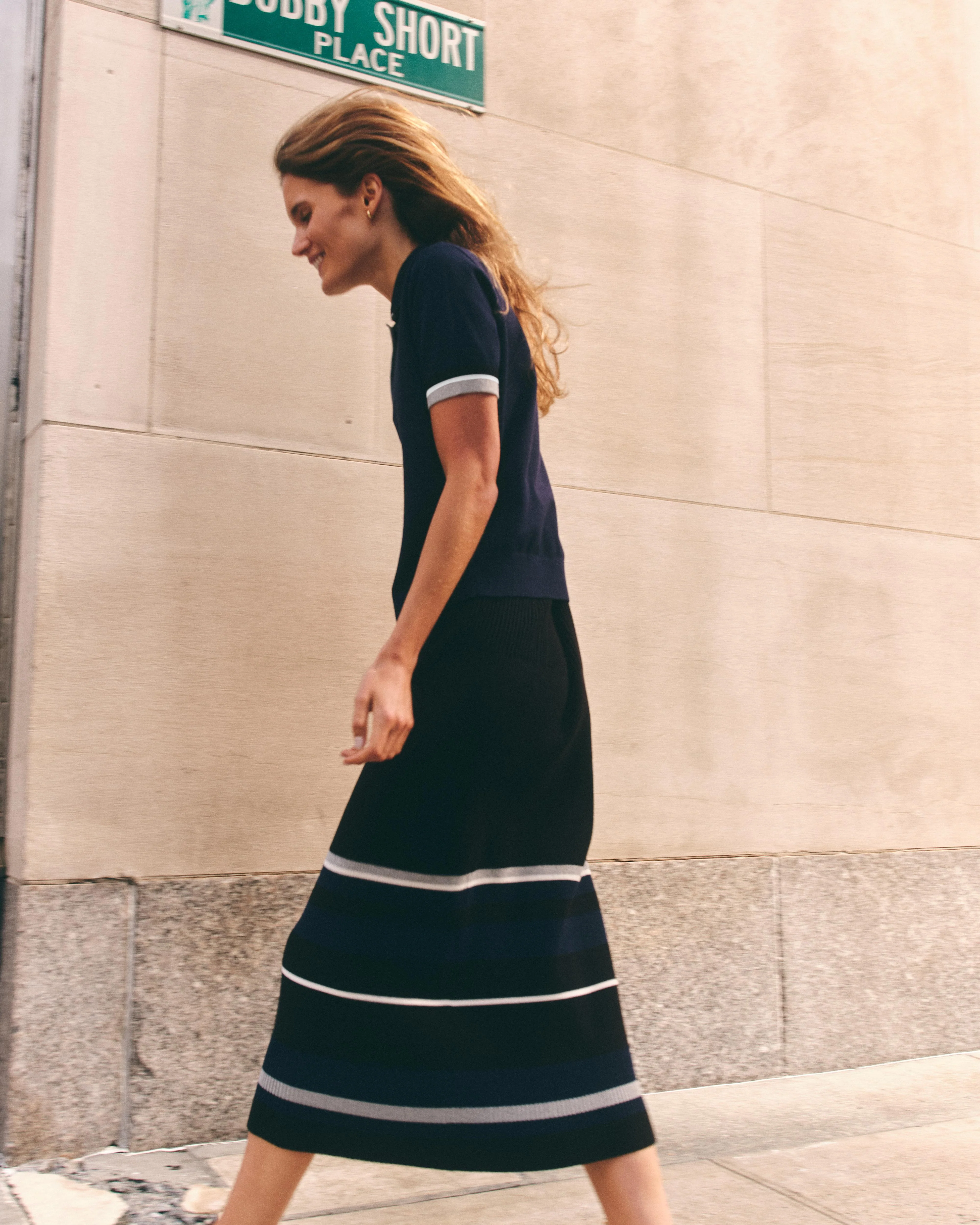 Avril Midi Skirt-Noir - Image 3