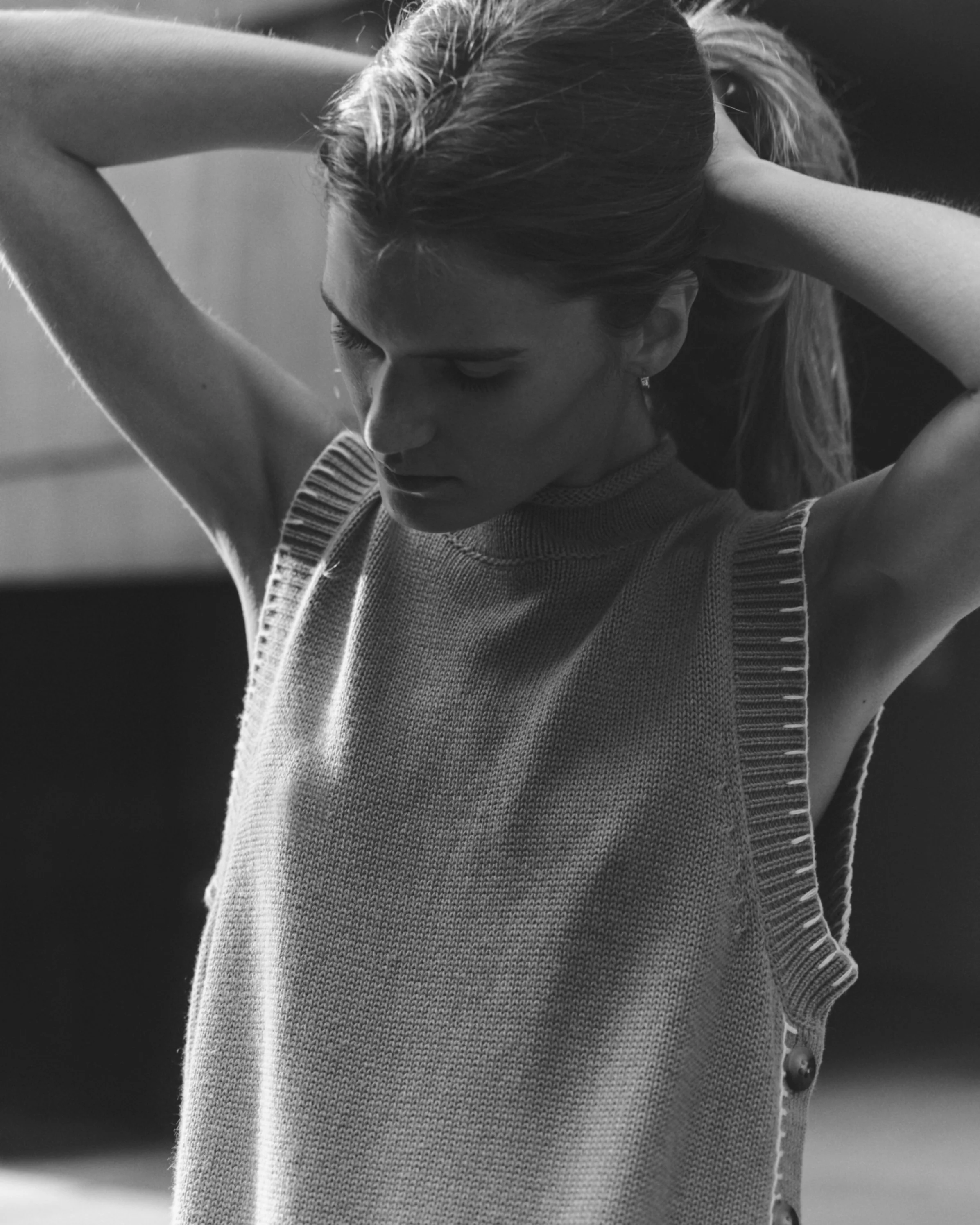 Hawthorne Vest-Camel - Image 3